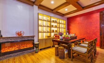 Juhe · Holiday | Naxi Courtyard Holiday Cultural and Beautiful Accommodation