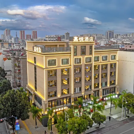 Joy Hotel
