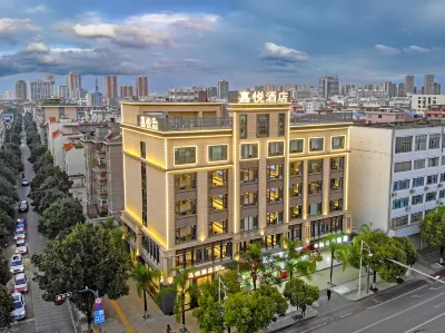 Joy Hotel Hotels near Yuxi Botanical Garden