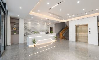 Libo Xiaoqikong Yujing Garden Hotel