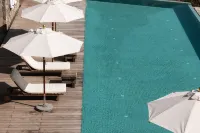Mijia MURKA Hidden World Resort Manor