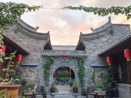 Yuhuaige Courtyard Homestay (also known as Pingyao Store in Pingyao Ancient City)