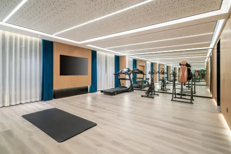 Ningbo Huagang Bund Hotel Отели рядом с достопримечательностью «Ningbo University of Technology (East Campus)»