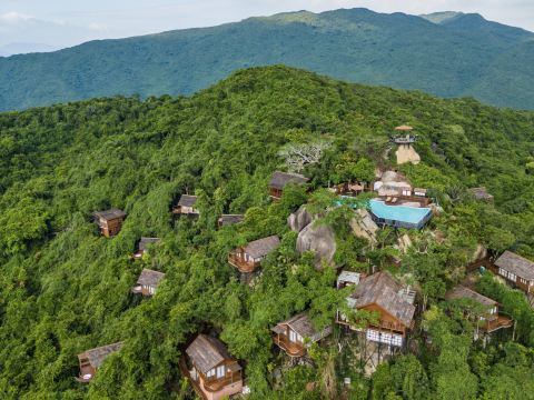 Yalong Bay Earthly Paradise Birds Nest Resort