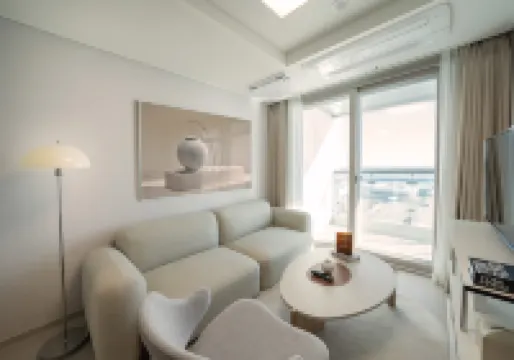 UH FLAT THE SOKCHO Hotel di 