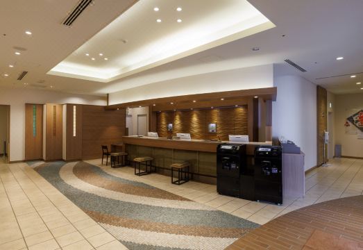 5. JR규슈 호텔 ..