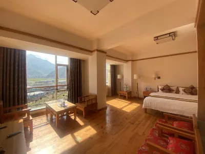 Jinlan Fuyuan Grand Hotel Các khách sạn gần Liming