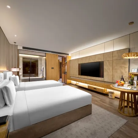 Daqing Royal Maple Hotel (Saltu Dawn Lake Shop )