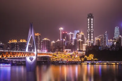 Chongqing|Yijia Youth Hostel (Jiefangbei Pedestrian Street Hongyadong Branch)