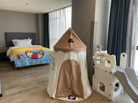 Meihao Lizhi Hotel (Luoyang Peony Square Wanda Branch) Отели рядом с достопримечательностью «Henan University of Science and Technology (Xiyuan Road)»