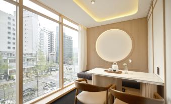 UH Suite Seoul Deoksugung