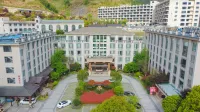Pan'an Dapanshan Maison New Century Hot Spring Hotel