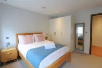 Viridian Apartments in Richmond Serviced Apartments Hotels near Digby Stuart College