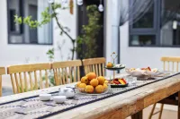 Sanjiang Youjian Courtyard - موقف سيارات