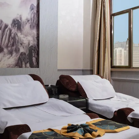 Yuzhou Peace Hotel
