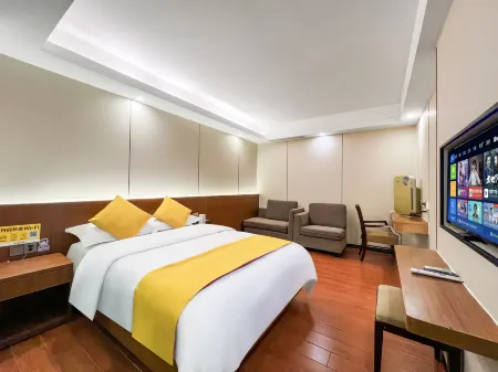 Platinum Apartment Hotel (Zhongshan Guzhen International Lighting Center)