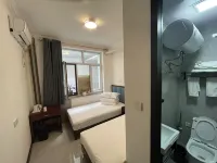 Right as rain hotel Hotel di Jianping