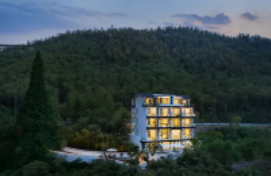 Suitable • 180° Mountain View Starry Sky Swimming Pool Forest Mountain Lodge (Cloud Grassland Store)