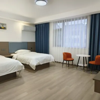 MANYUE HOTEL Hotels near Jinshanyuanqu Railway Station