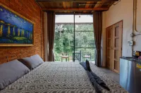 Voraman Hut Hotels in Doi Saket