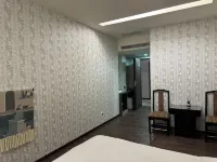 CRYSTAL CITY HOTEL Hotels in Taoyuan