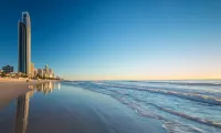 Surfers Paradise Luxury Apartments by Holiday Paradise