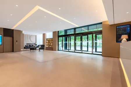 Mengyin Yipin Business Hotel