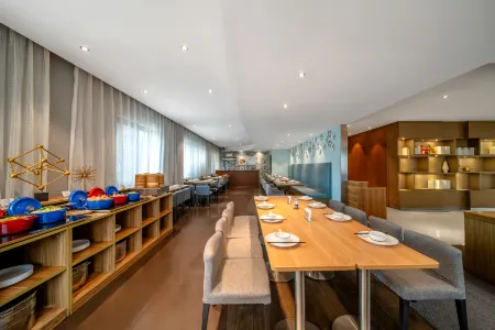 Shuxiang Habo Hotel Отели рядом с достопримечательностью «the First Spring Under Heaven»