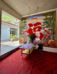 Cloud Homestay Hotels near Dazong Sacred Lake Scenic Area