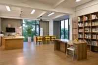 Manju Wuwen Dongxi Hostel