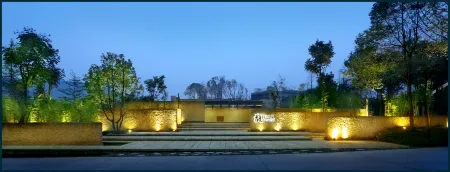 Fushengyu Resort Отели рядом с достопримечательностью «Luofu Mountain»