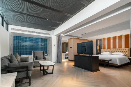 Winner International Hotel