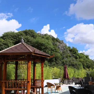 56 Nationalities Hotel