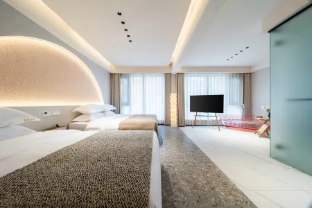 Anji Qianxi Homestay Отели рядом с достопримечательностью «Anji Library»