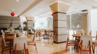 Ascent Premiere Pasuruan Hotels in Purworejo