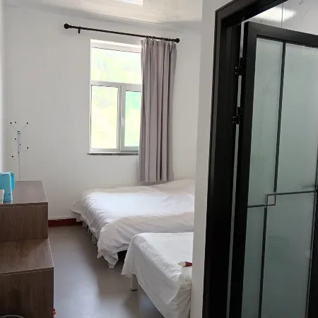 Shanlihong Farmhouse