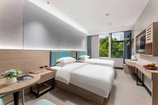 Yimi Hotel (Guangzhou Beijing Road ） Hotels near Shishi Sacred Heart Cathedral