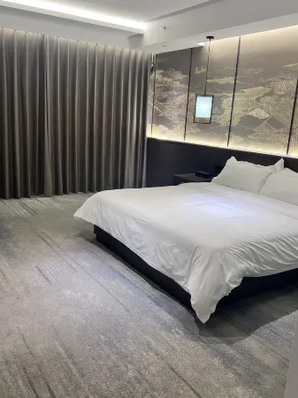 lingyuanbinguan Отели в г. Линюань