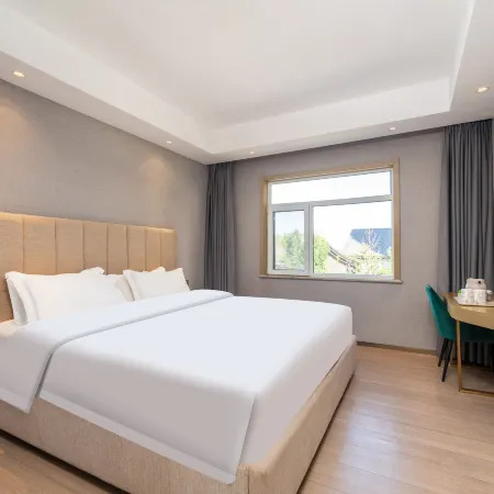 Lanjing Business Hotel (Ningjin Debai Square Xinyi Middle School Branch)