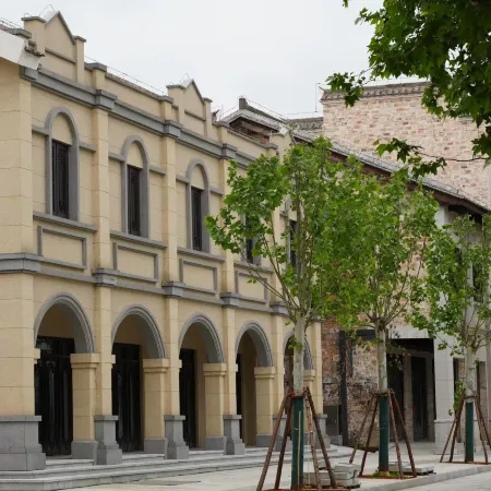 Anyue Hotel (Yichun High-speed Railway Station Wanda)