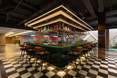 Yizhou Tour Youth Travel Hotel,Xi'an Datang Night City Branch. Hotels in 