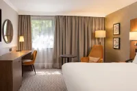 DoubleTree by Hilton Southampton Hotels in Chilworth