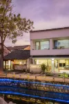BuXuGui Hotels near Zhili Town