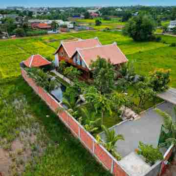 Isann Private Pool Villa Hotel Exterior