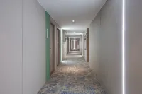 BOMANYINGSHIHOTEL. فنادق في لونغ يان