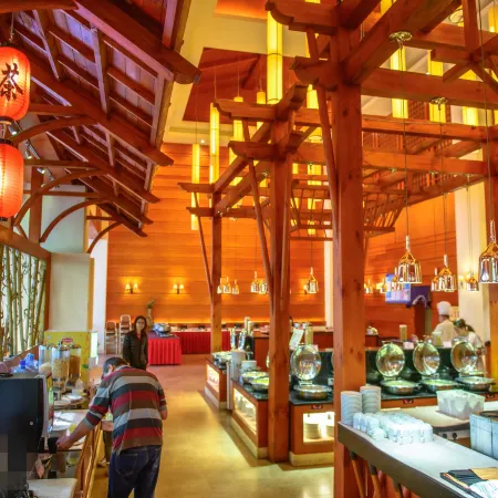 Longmen Dipai Hot Spring Resort