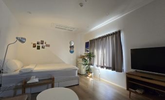 CATNAP GUESTHOUSE