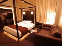 โรงแรมบลู ออกต้า - สำหรับผู้ใหญ่เท่านั้น โรงแรมใกล้สถานีโซเอ็น