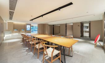 JI Hotel (Taicang Wuyang Square)
