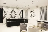 Karoon Hotel